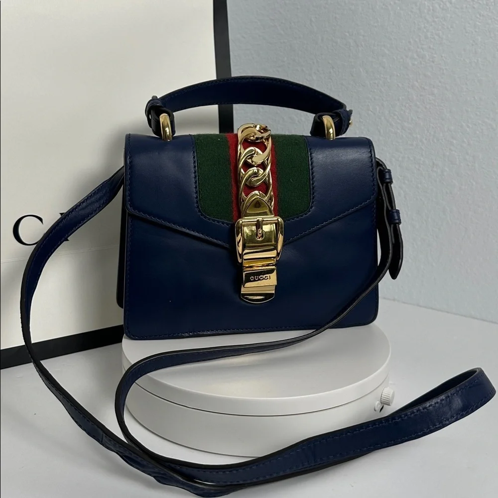 💯Authentic Gucci Navy Blue Sylvie Mini Top Handle Bag in leather 🍀 - Picture 16 of 17